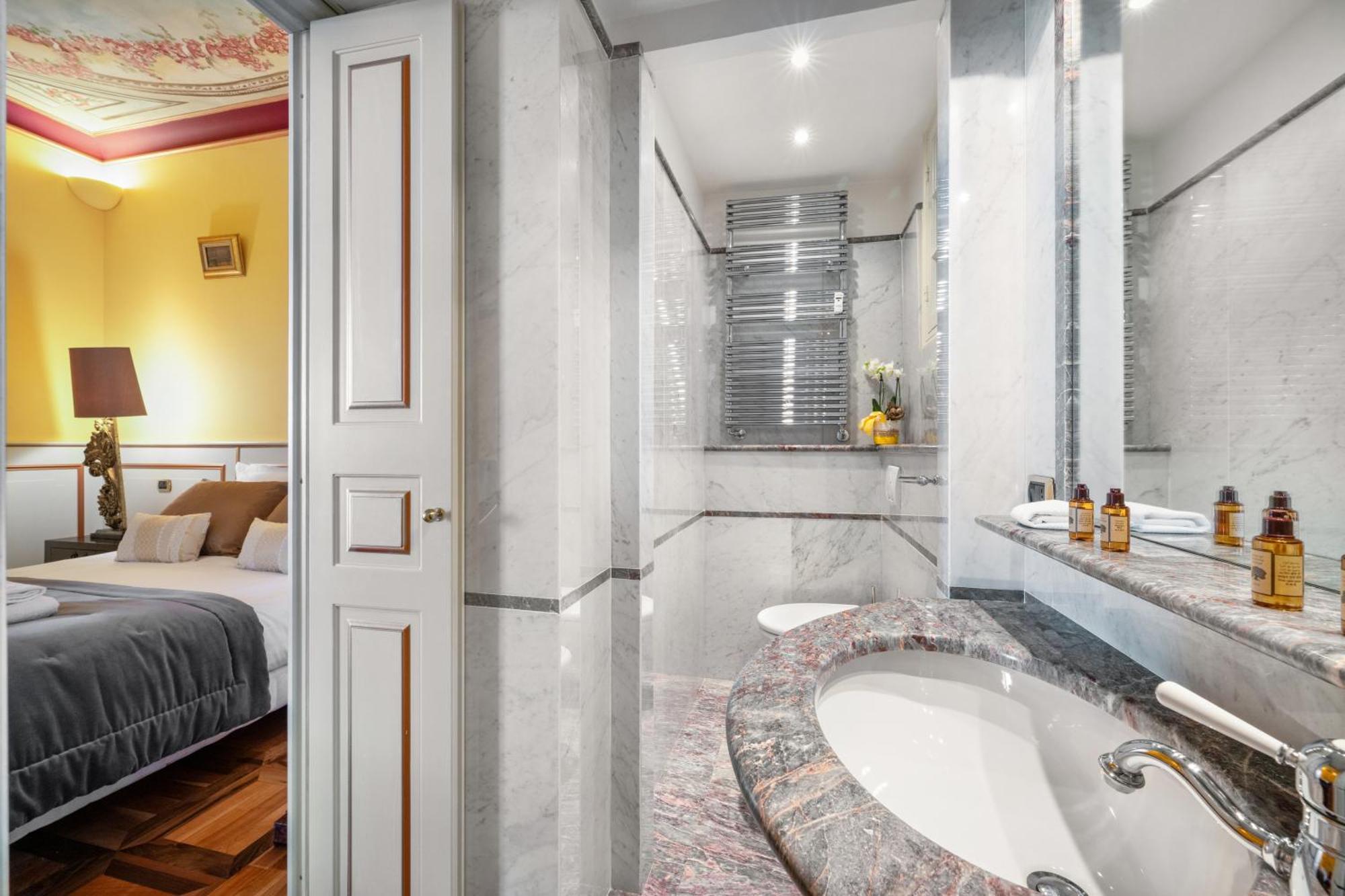Le Coq Tersling - Residential Parking - Ac - Sea View Apartment Ментона Екстериор снимка